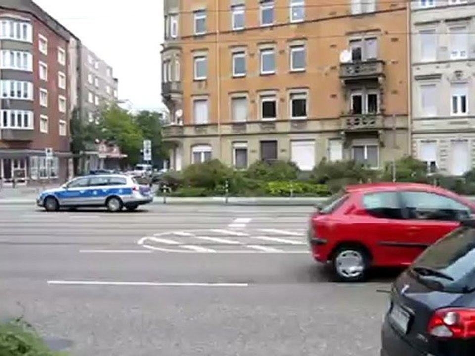 A2 Lesetext A2 Notarzt- und Polizeieinsatz