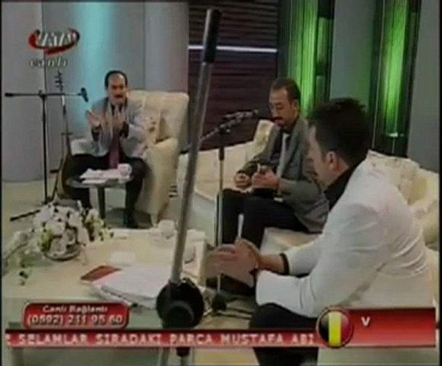 MUSTAFA ER - EĞİLMİŞ TE SU DOLDURUR DEREDEN