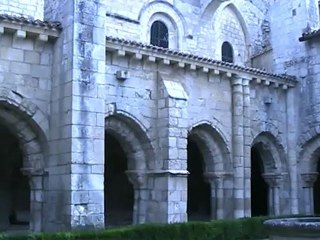 Art roman en Bas-Poitou