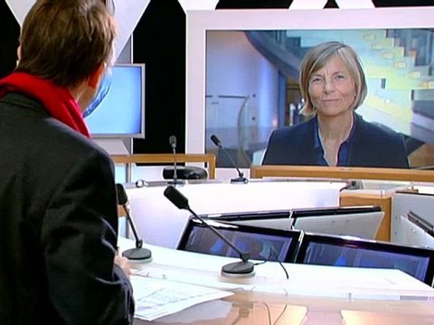 Marielle de Sarnez, invitée de Christophe Barbier sur iTélé - 140612