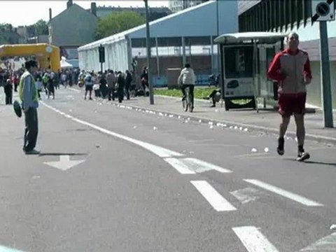 Semi Marathon Troyes 2012 Cam Fixe passage de 1h39 à 1h41