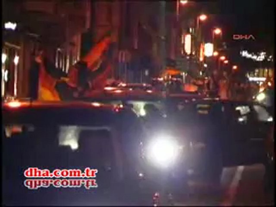 Almanya Taraftarı Doyasıya Kutlama Yaptı - EURO 2012