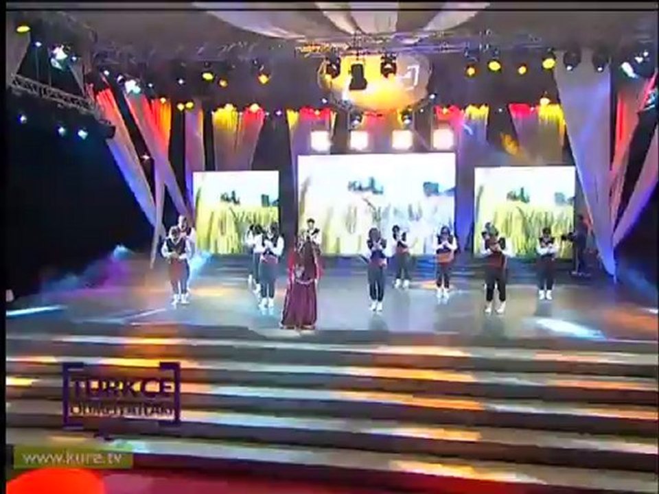 12 Ötme bülbül Semah Azerbaycan Romanya ADANA 10.Türkçe Olimpiyatı