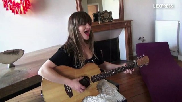 Julia Stone en session acoustique pour L'Express