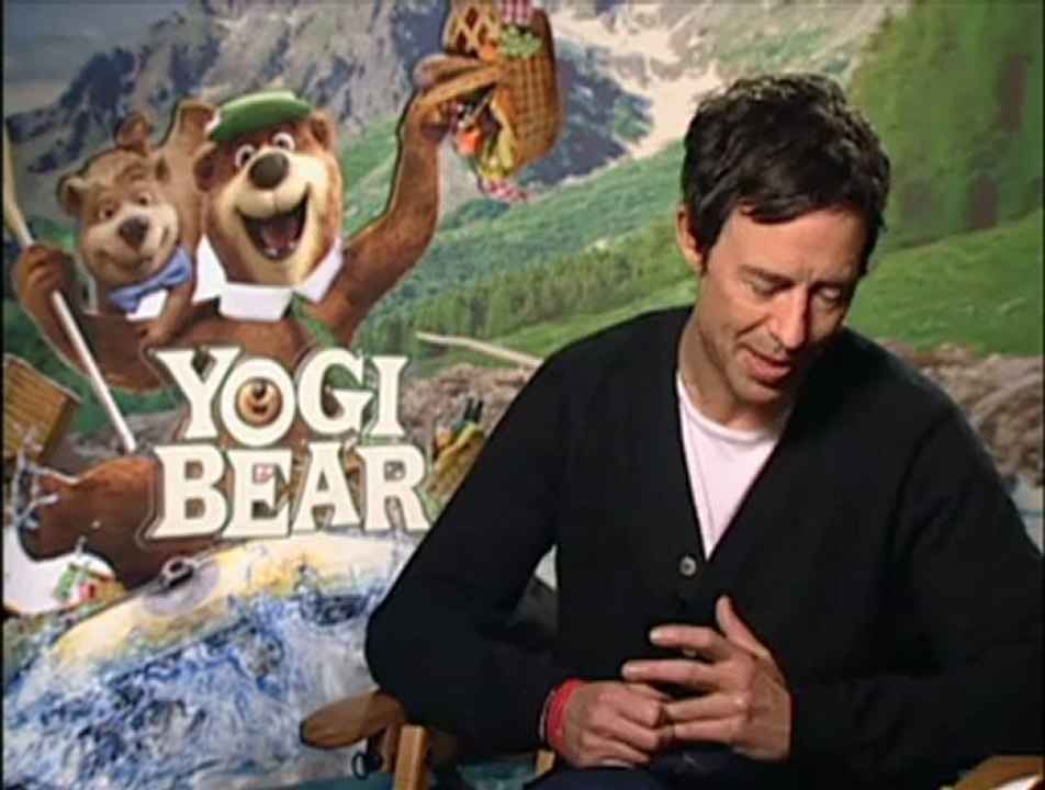 Tom Cavanagh talks 'Yogi Bear'