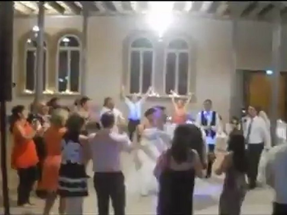 SUCHE ITALIENISCHE BAND FÜR HOCHZEIT
