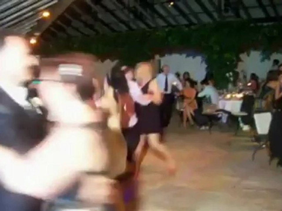 SUCHE ITALIENISCHE BAND FÜR HOCHZEIT TEIL 4