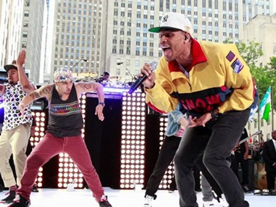 Drake and Chris Brown Reportedly Fight Over Rihanna