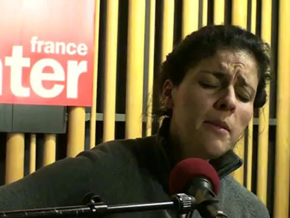 SOUAD MASSI "Raoui" live dans Ouvert la Nuit