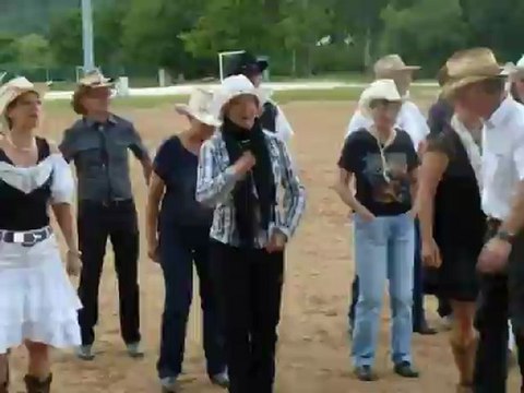cHoReDaNsE et LoIsIrS - Milly la Forêt - Country - Prestation Fontainebleau - 9 juin 2012