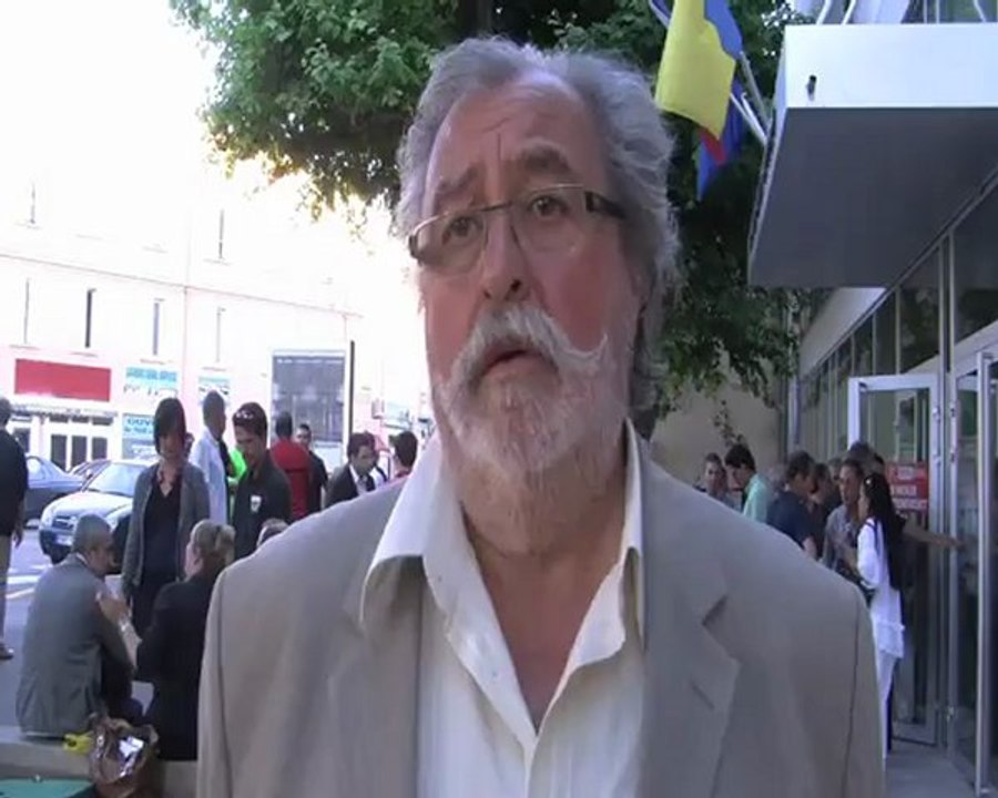 Vincent Burroni compte sur ses soutiens à marignane ou il n'etait plus venu depuis 10 ans