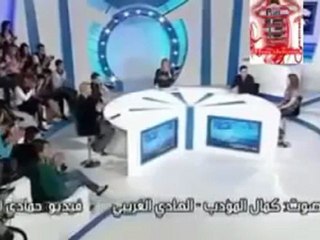 طلبت منه ان يغني فاسمعوا ماذا قال