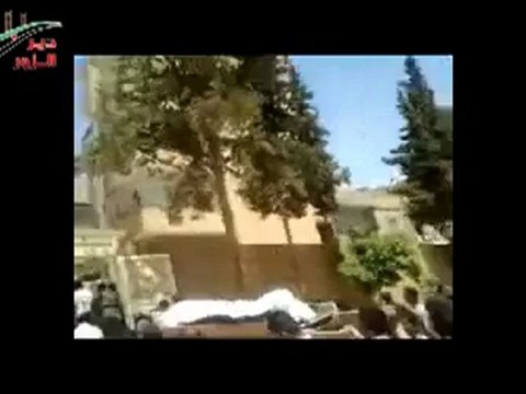 Syria فري برس دير الزور تشييع الشهيد صالح الشوحان قائد كتيبة شهداء الفرات بدير الزور 14 6 2012 ج1 Deirezzor