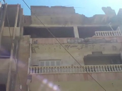 Syria فري برس ديرالزور أثار القصف على بيوت المدنيين في شارع بوسعيد 14 6 2012 Deirezzor