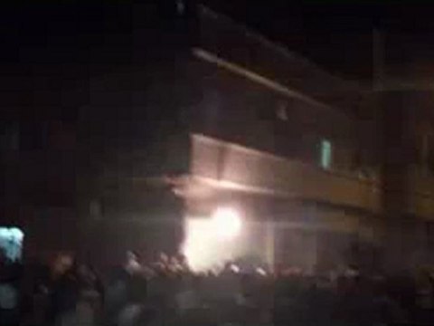 Syria فري برس حلب الكلاسة تك تك تك يا ام بشار 13 6 2012 Aleppo