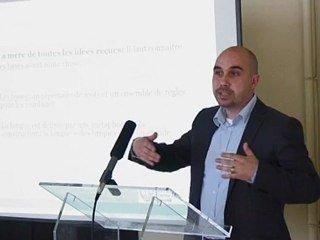 La grammaire est morte? Longue vie à la grammaire!