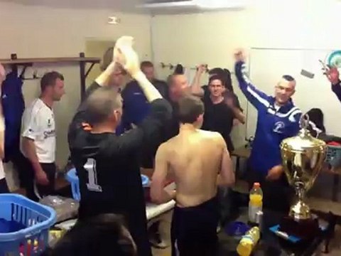 Finale Coupe de l'Yonne Vinneuf Courlon Vs Héry Après match et cri de guerre