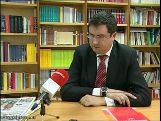 López: "Monago es mala copia de Aguirre"