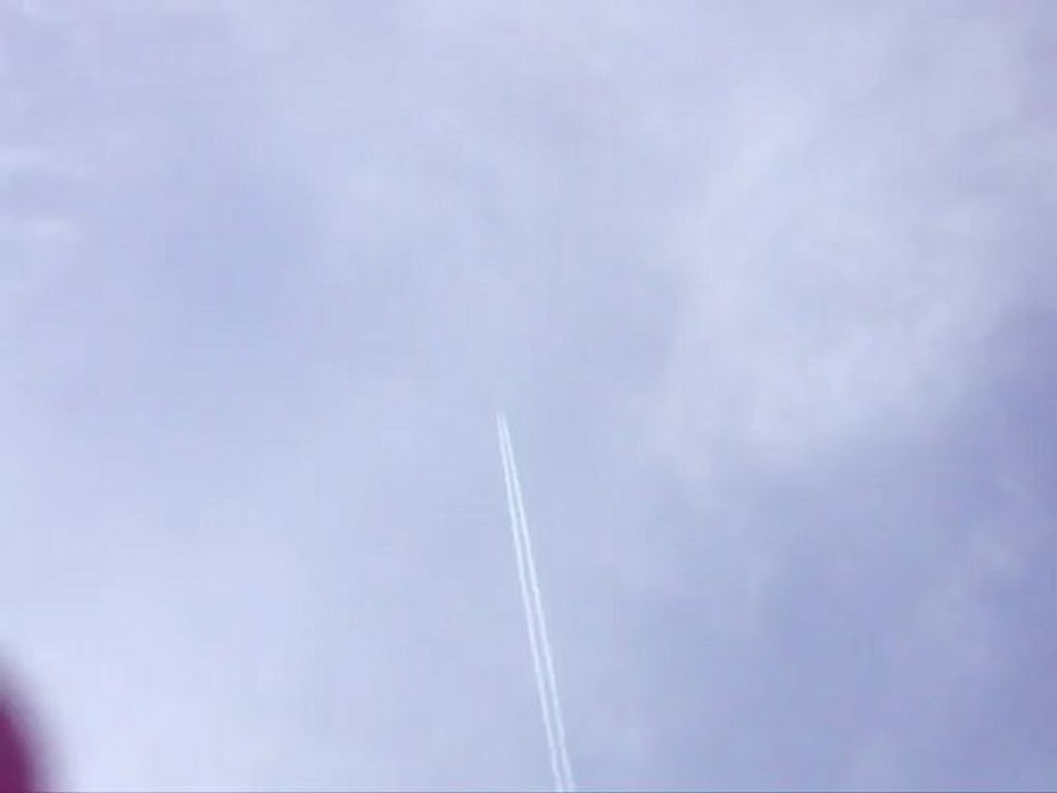 BruléParlesilluminés – Avions 3 – Un avion de ligne au hasard d’une balade… – Mai 2012