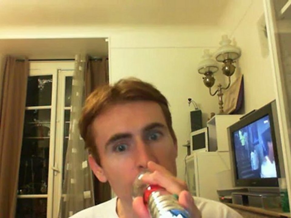 Wiwi égratigne "explique moi" de Keen'V