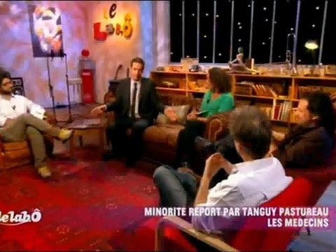 Tanguy Pastureau : Minorités Report : les médecins [France Ô]
