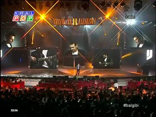 KENAN DOÄULU - BAL GÄ°BÄ° 2012 ( KRAL TV CANLI PERFORMANS) (HD) SÜPER