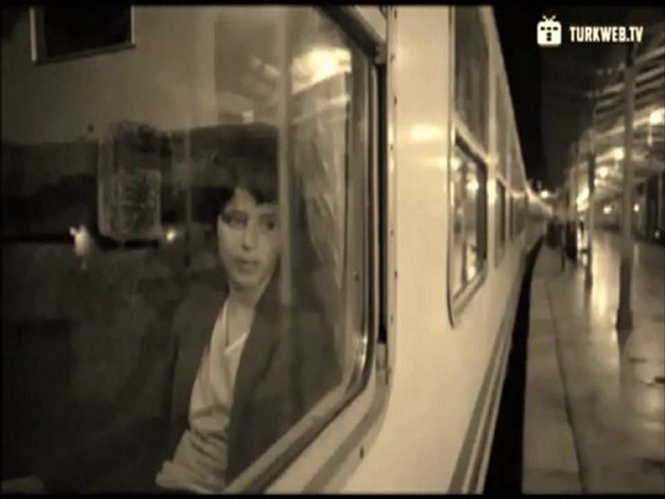 Ecevit & Ahu ... اجفيت & اهو .. افترقـــنا