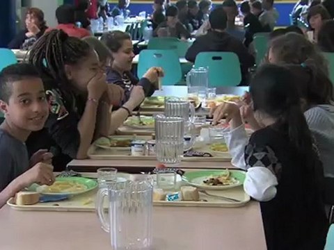 Nos Collèges ont du Goût : Les collégiens de Saint-Brice goûtent aux volailles