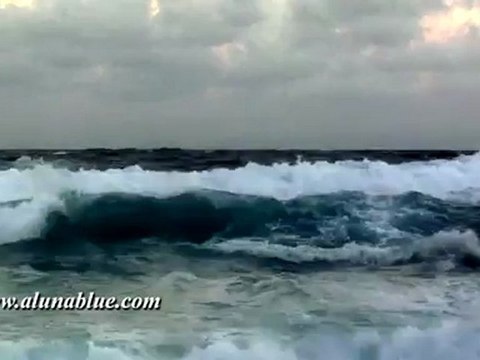 Ocean Stock Video - Coastal 02 clip 01 - Stock Footage - Video Backgrounds