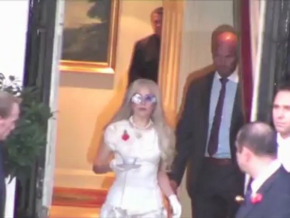 Lady Gaga enthüllt ihren ersten Duft 'Fame'