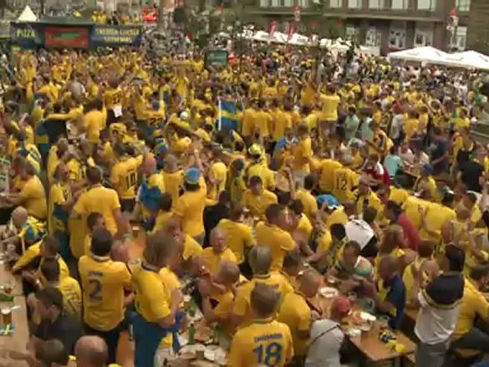 Euro: ambiance à Kiev avant Angleterre-Suède
