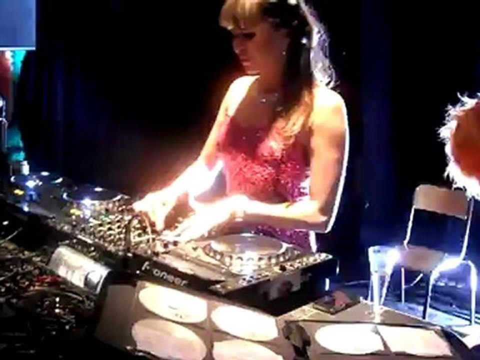 MISS K8 @ EXPLOZION COLORZ PARTIE 6