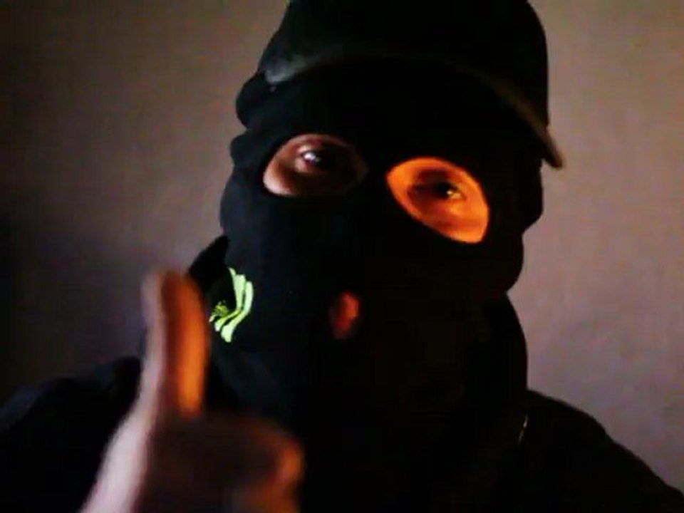 CHARUNO pour le collectif SPECTRE BADGAME ZOO (mission eau pour le soudan)...NMM 2012