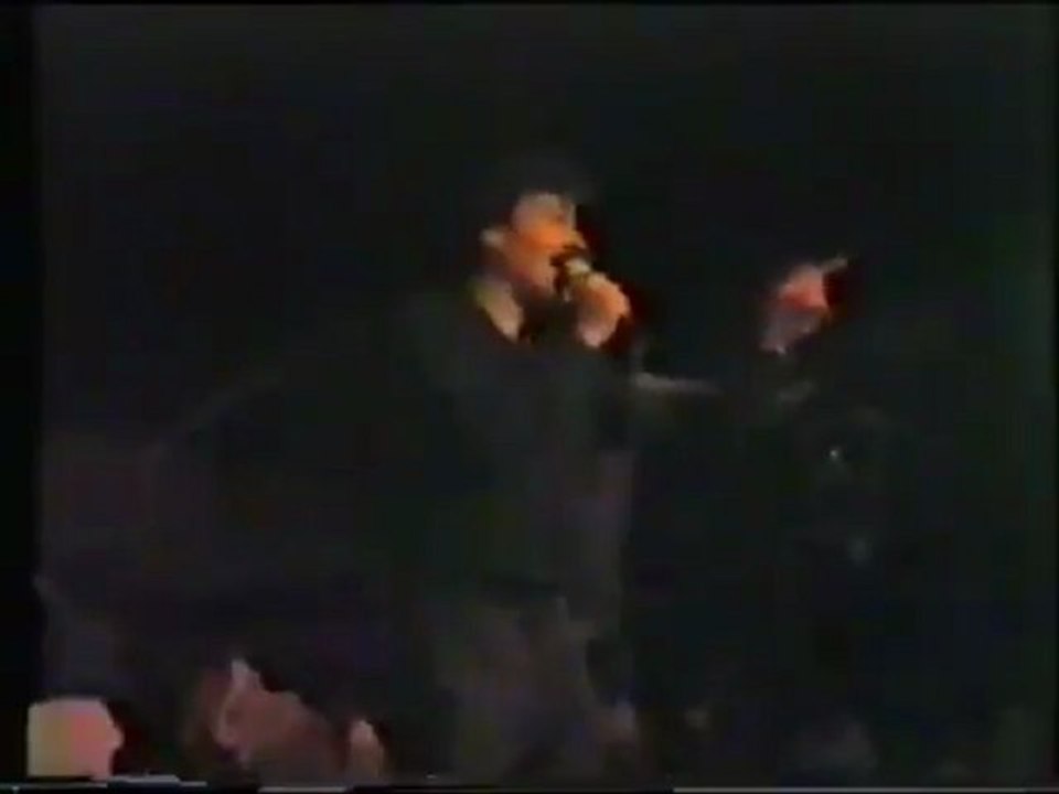 Ferdi Tayfur / Bende Özledim ( Gülhane Konserinden )