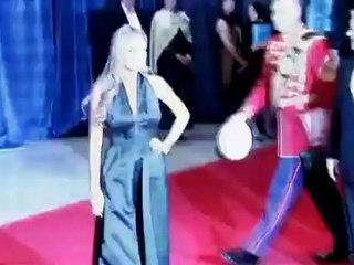 Lohan fine after emergency call, Kevin Costner wins lawsuit