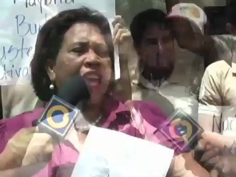 Estudiantes en Maturín protestaron porque se les negó elegir a Capriles como padrino de promoción