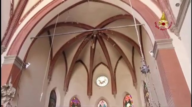 Mirandola (MO) - Terremoto - Interno Chiesa San Francesco (15.06.12)