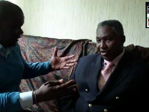 MAGAZINE LITTERAIRE LES NEURONES AVEC ANICET MOBE DU CONGO BELGE A LA RDC