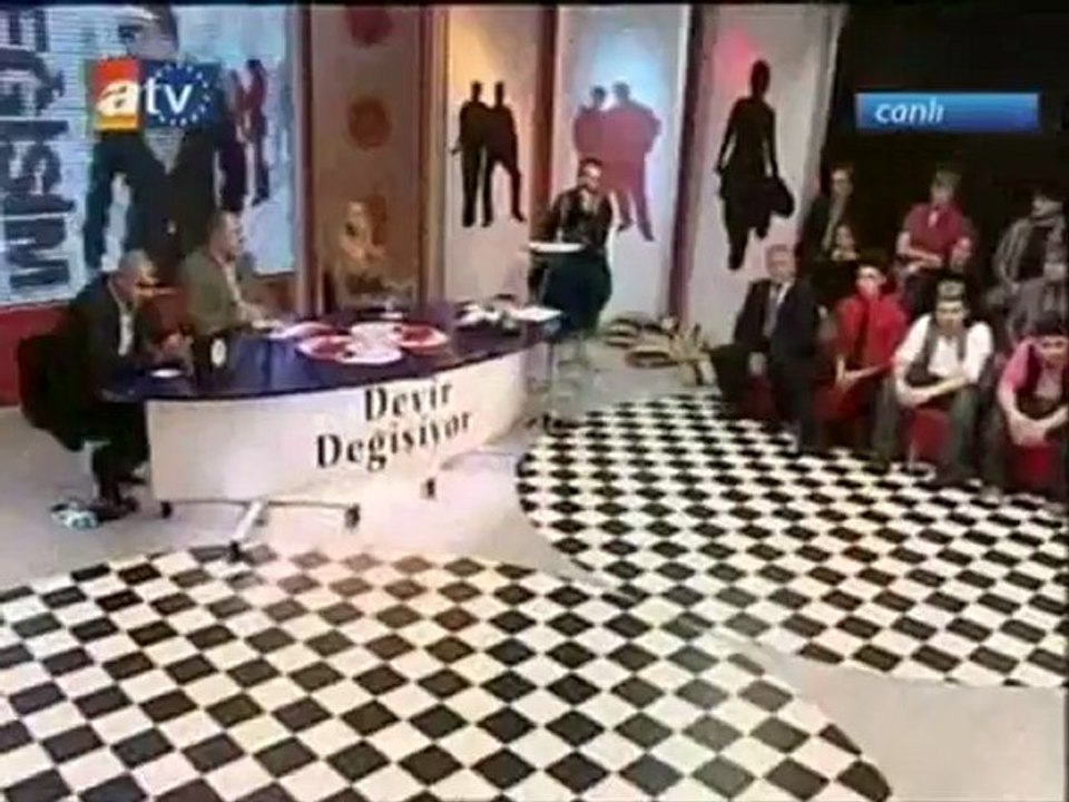 Sabri Uçar Çalışkan - Artık Dönmesende Olur