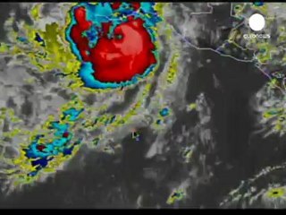 Güney Meksika'da kasırga alarmı