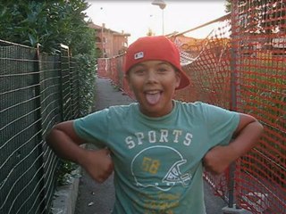 Momenti divertenti - Sfida Liam vs Pool HD