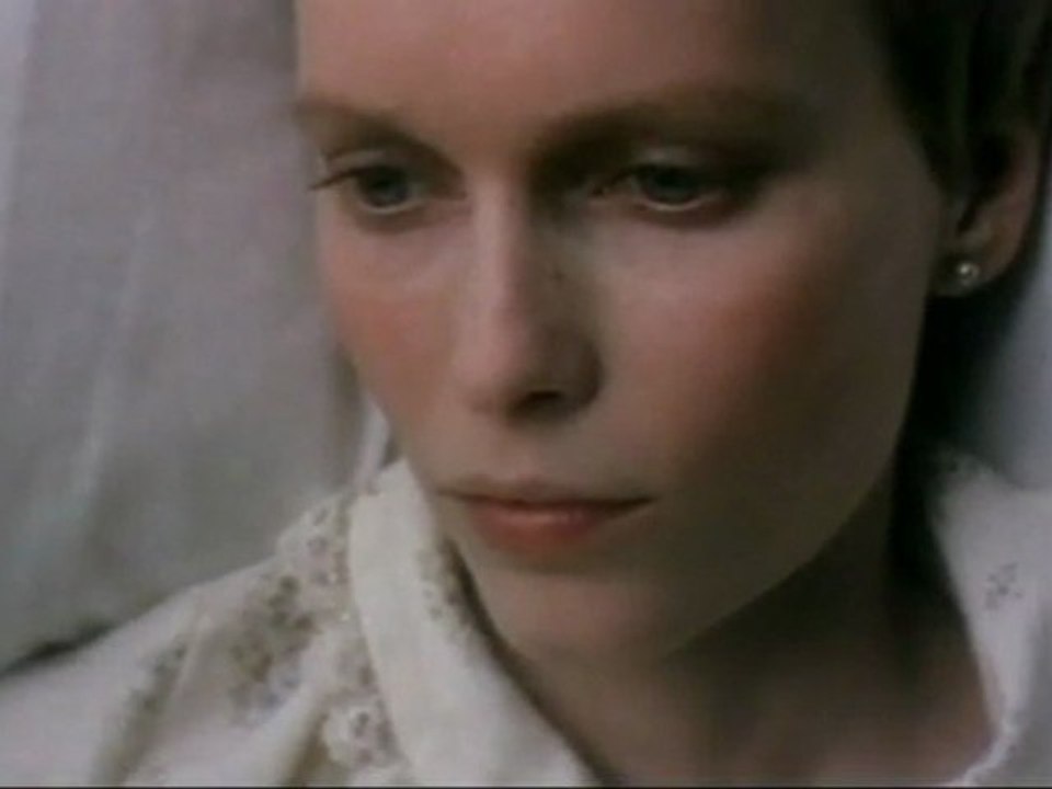 Richard Loncraine's Full Circle (1977) ~ The Haunting of Julia Part I