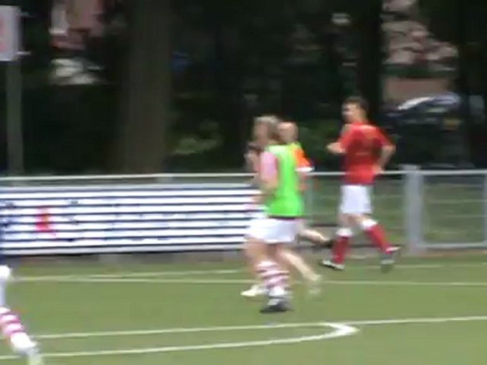 Dovo C-6 tegen Dovo Veteranen 35+ Pauze
