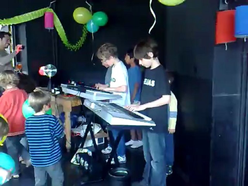 13062012187