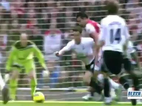 جميع اهداف فان بيرسي مع ارسنال هذا الموسم