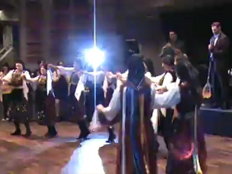 sousta apo to megalo xoreutiko 07-04-2012