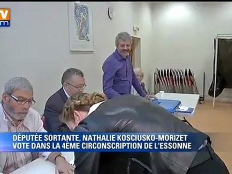 Nathalie Kosciusko-Morizet, en ballottage délicat, a voté à Longjumeau