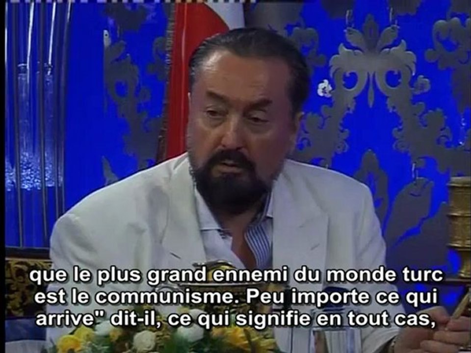 Et le communisme et le fascisme sont les deux cornes de Satan