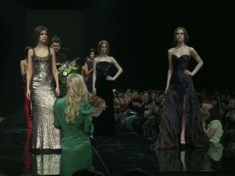 Валентин Юдашкин. Pret-a-porter осень-зима 2012. 2ч