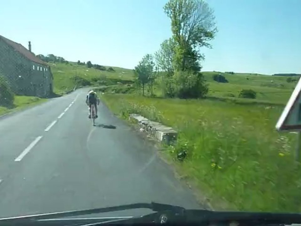 Passage pré des Narces en vélo lors de l'Ardéchoise 2012